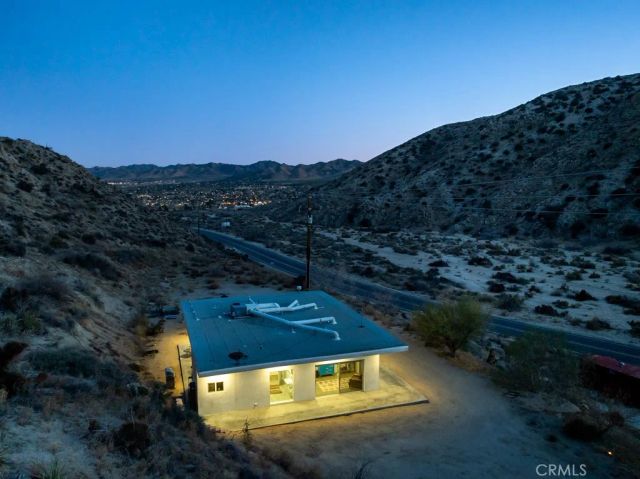 6595 Pioneertown Road, Yucca Valley, CA 92284