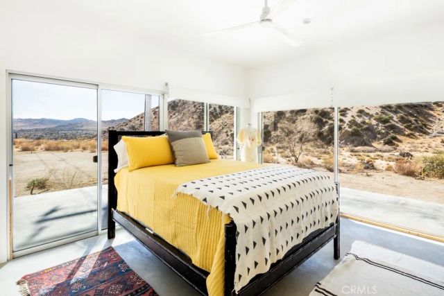6595 Pioneertown Road, Yucca Valley, CA 92284