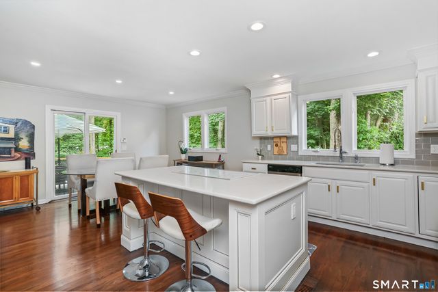 10 Cannon Brook Lane 10, Norwalk, CT 06851