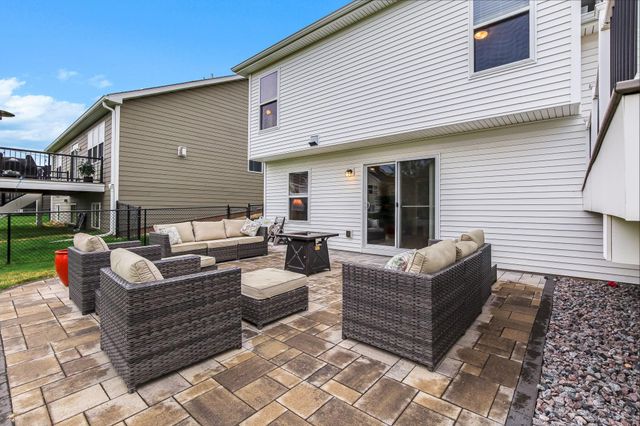 6709 91st Street S, Cottage Grove, MN 55016
