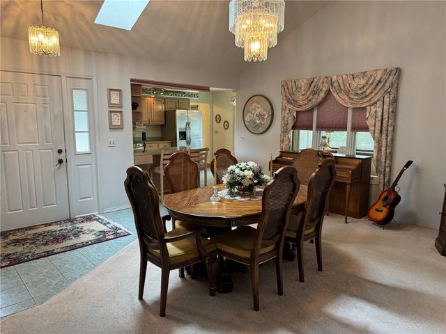 21 English Station Road, Greece, NY 14616