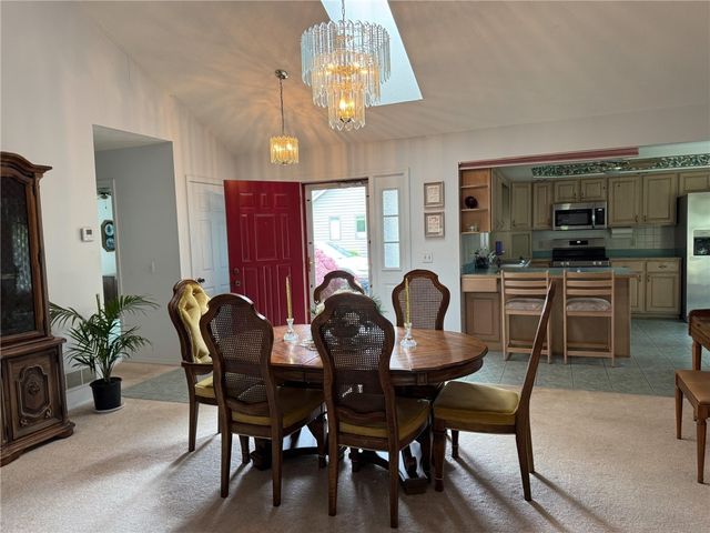 21 English Station Road, Greece, NY 14616