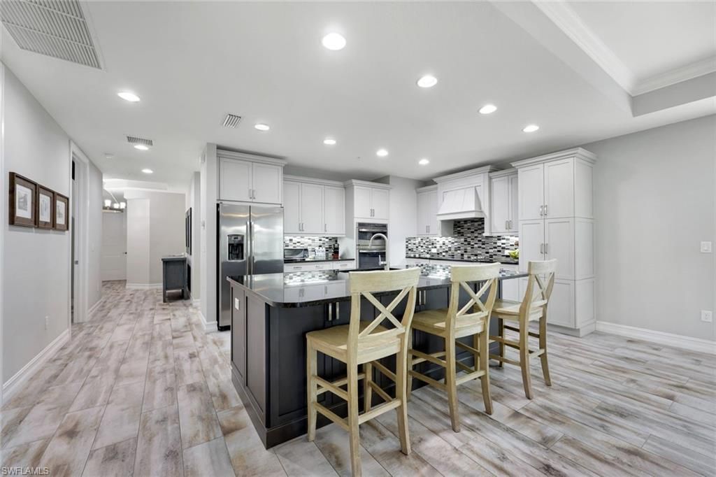 7801 Hawthorne DR 2701, NAPLES, FL 34113 — photo 4
