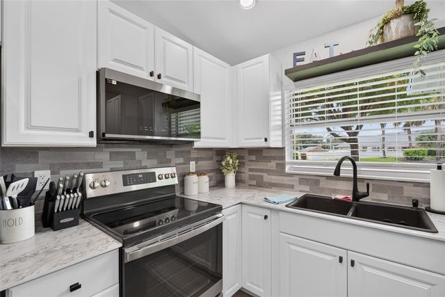 3603 41ST STREET W 3603, Bradenton, FL 34205