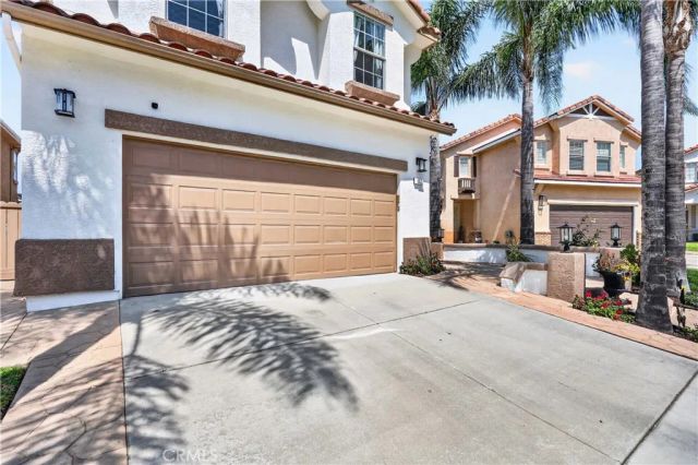 517 Shadow Ln, Simi Valley, CA 93065