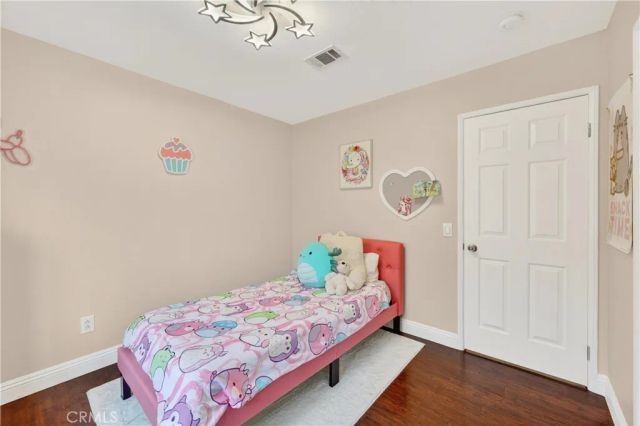 517 Shadow Ln, Simi Valley, CA 93065