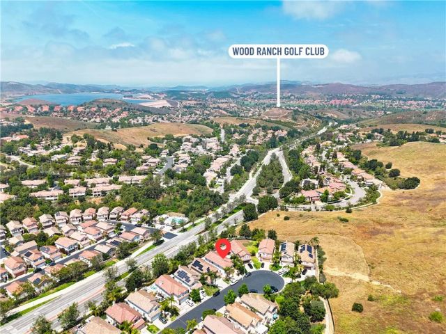 517 Shadow Ln, Simi Valley, CA 93065