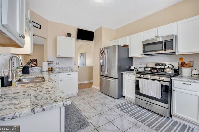 6027 Arbor Links Road, Lithonia, GA 30058