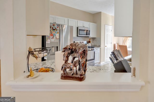 6027 Arbor Links Road, Lithonia, GA 30058