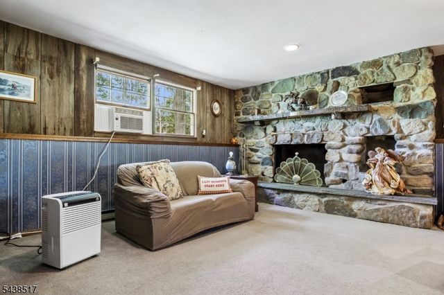 79 Stillwater Rd, Fredon Twp., NJ 07860