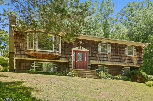79 Stillwater Rd, Fredon Twp., NJ 07860