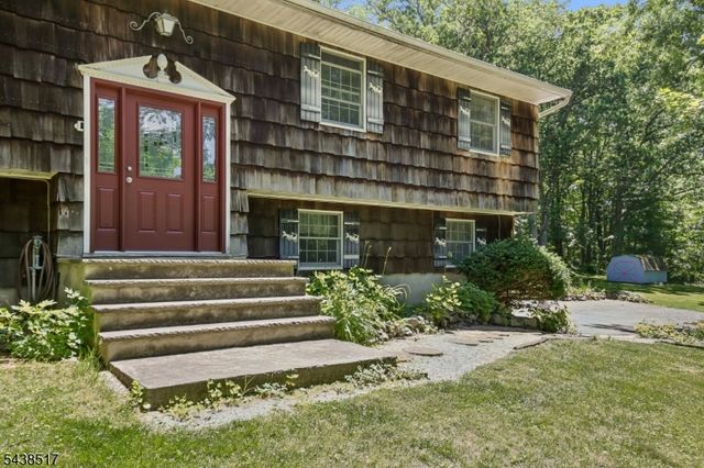 79 Stillwater Rd, Fredon Twp., NJ 07860