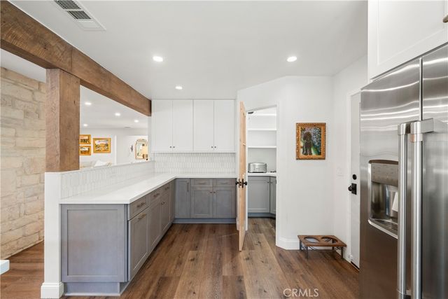 6231 E 6th, Long Beach, CA 90803
