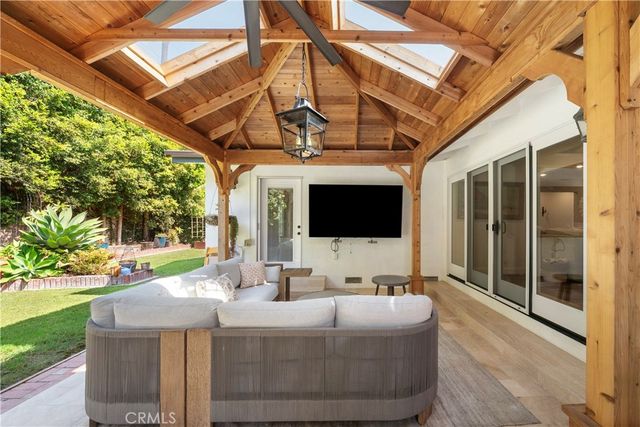 6231 E 6th, Long Beach, CA 90803