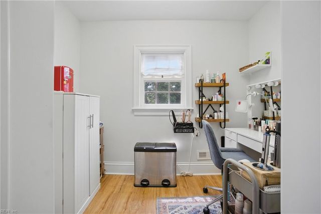 1141 Jamestown CRES, Norfolk, VA 23508