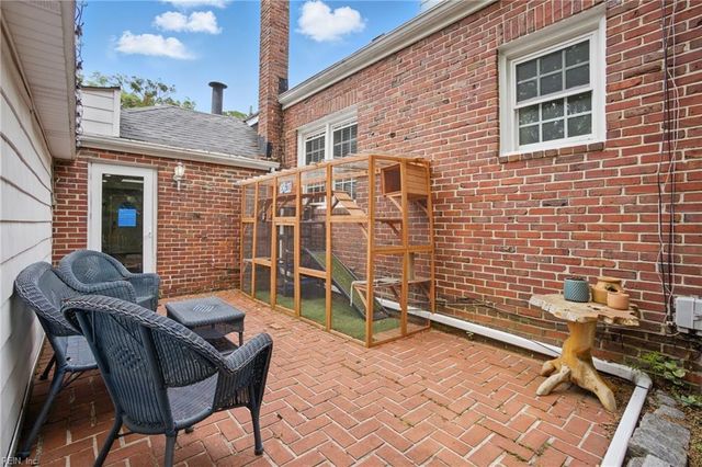 1141 Jamestown CRES, Norfolk, VA 23508