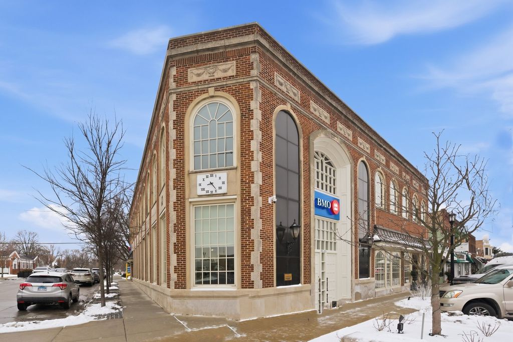 901 Burlington Avenue 209, Western Springs, IL 60558