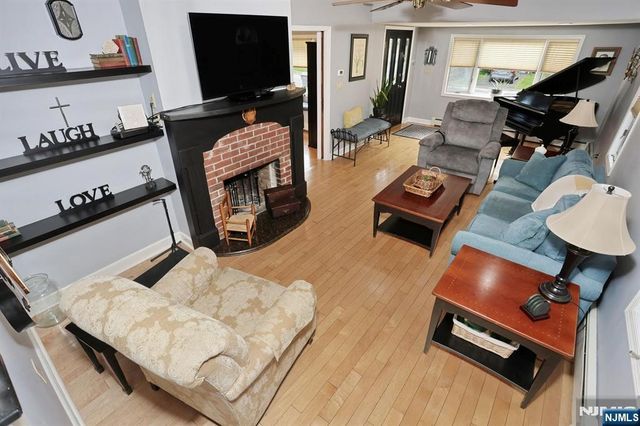 94 Smith Avenue, Bergenfield, NJ 07621