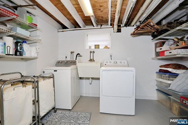 94 Smith Avenue, Bergenfield, NJ 07621