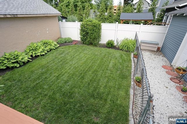94 Smith Avenue, Bergenfield, NJ 07621