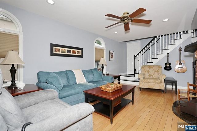 94 Smith Avenue, Bergenfield, NJ 07621