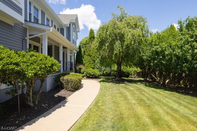 11 Gates Pl, Wayne Twp., NJ 07470