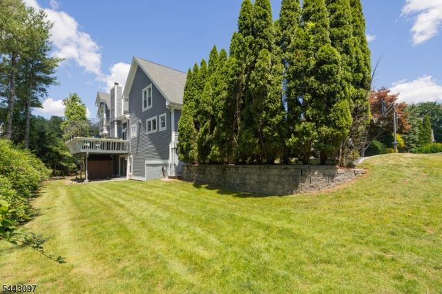 11 Gates Pl, Wayne Twp., NJ 07470