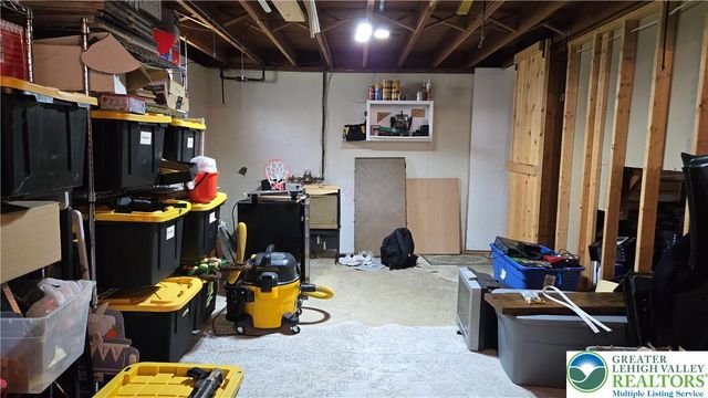 3165 Birch Circle East, Whitehall Twp, PA 18052