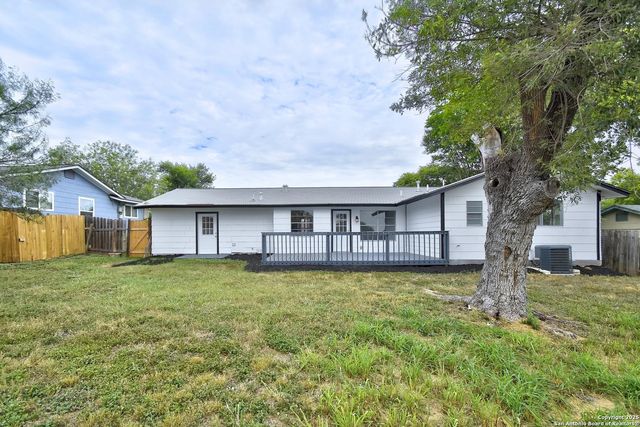 9106 Port Hudson, San Antonio, TX 78245
