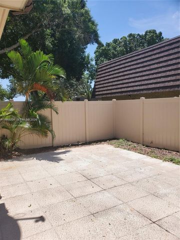 7419 74th Way 7419, West Palm Beach, FL 33407