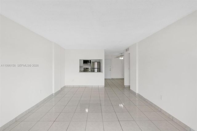 6130 W 19th Ave 305, Hialeah, FL 33012