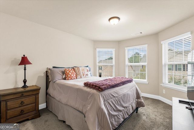 1187 Kingston Hill Drive, Loganville, GA 30052
