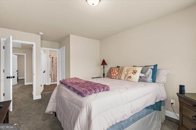 1187 Kingston Hill Drive, Loganville, GA 30052