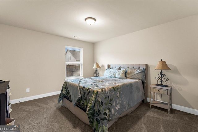 1187 Kingston Hill Drive, Loganville, GA 30052