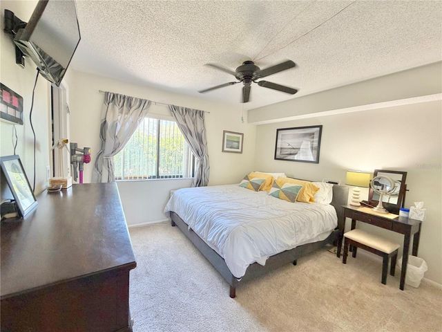 2087 HUNTERS GLEN DRIVE 112, Dunedin, FL 34698