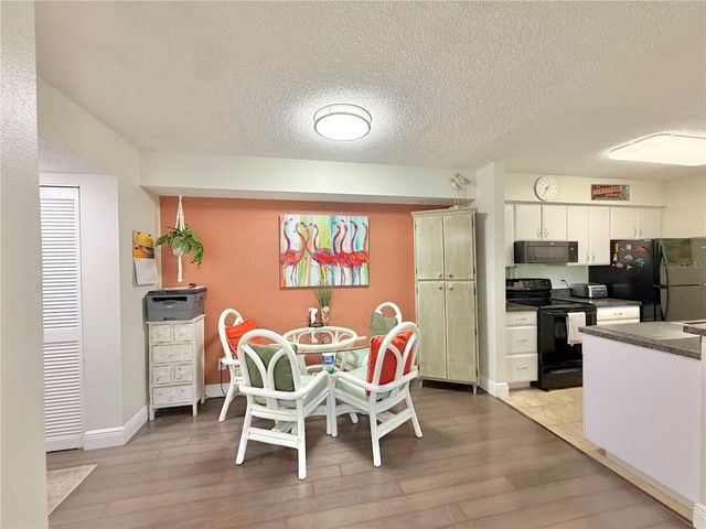 2087 HUNTERS GLEN DRIVE 112, Dunedin, FL 34698