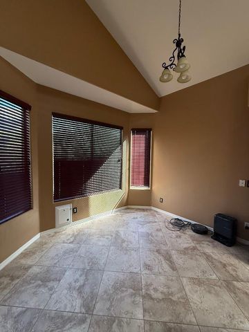 6602 W Molly Lane, Phoenix, AZ 85083