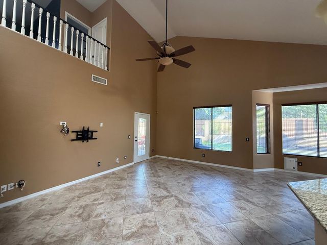 6602 W Molly Lane, Phoenix, AZ 85083