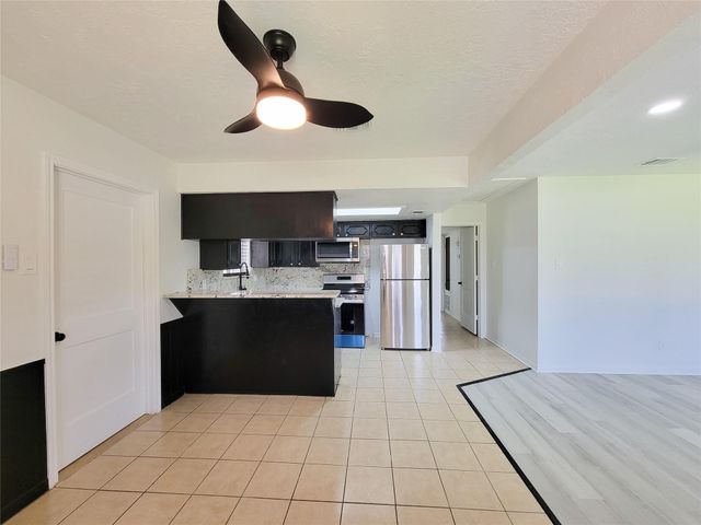 10614 Bainbridge Street, Houston, TX 77016