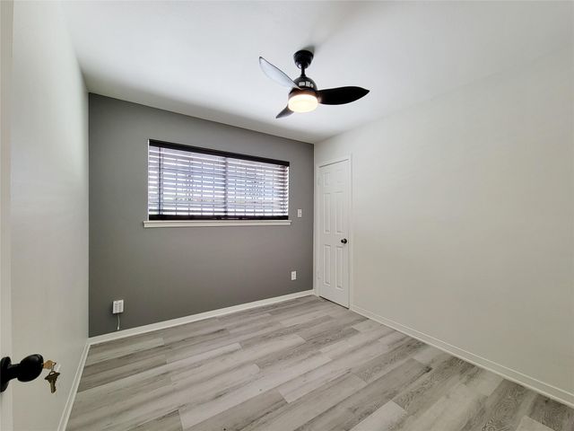 10614 Bainbridge Street, Houston, TX 77016