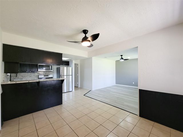 10614 Bainbridge Street, Houston, TX 77016