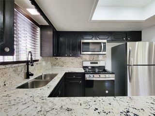 10614 Bainbridge Street, Houston, TX 77016