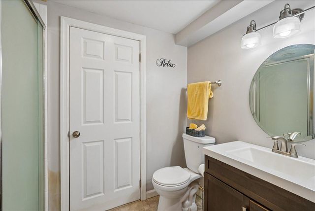 98 CLIFF LN, Bluemont, VA 20135