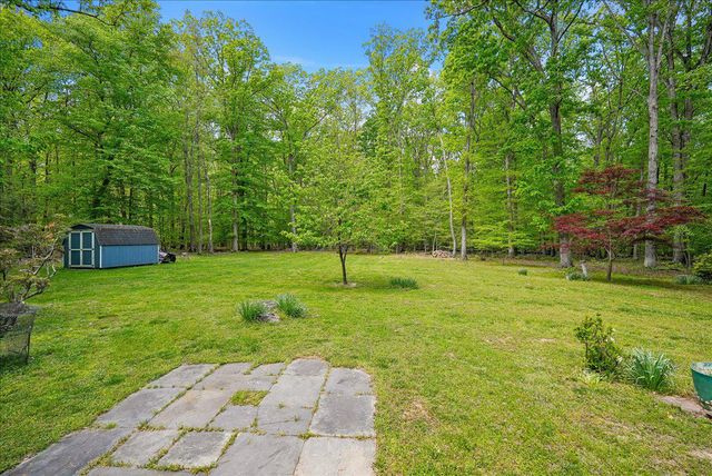 98 CLIFF LN, Bluemont, VA 20135