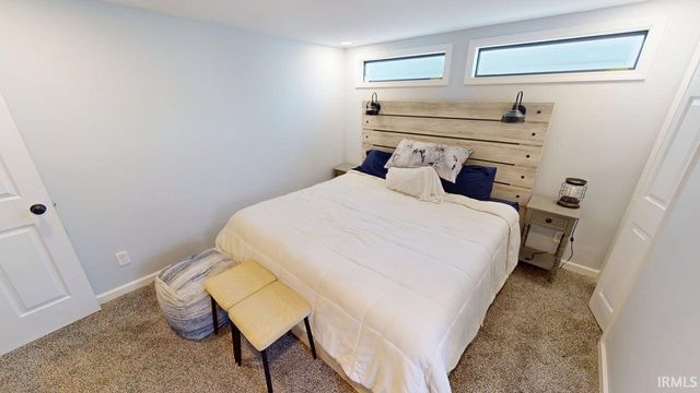 12386 W Crest Drive, Monticello, IN 47960