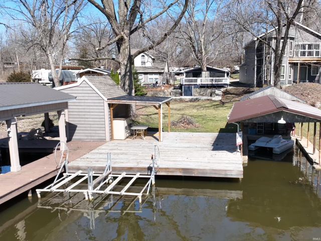 12386 W Crest Drive, Monticello, IN 47960