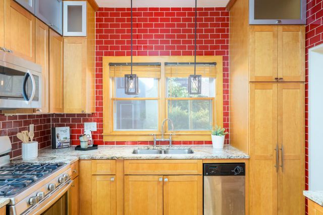 3453 Aldrich Avenue S, Minneapolis, MN 55408
