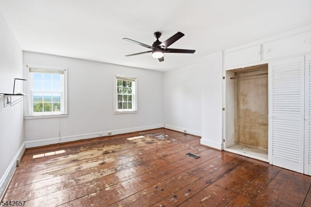 891 Amwell Rd, Hillsborough Twp., NJ 08844