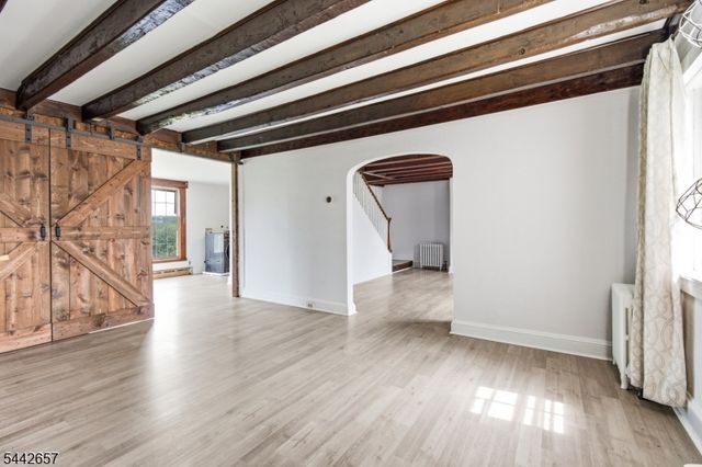 891 Amwell Rd, Hillsborough Twp., NJ 08844