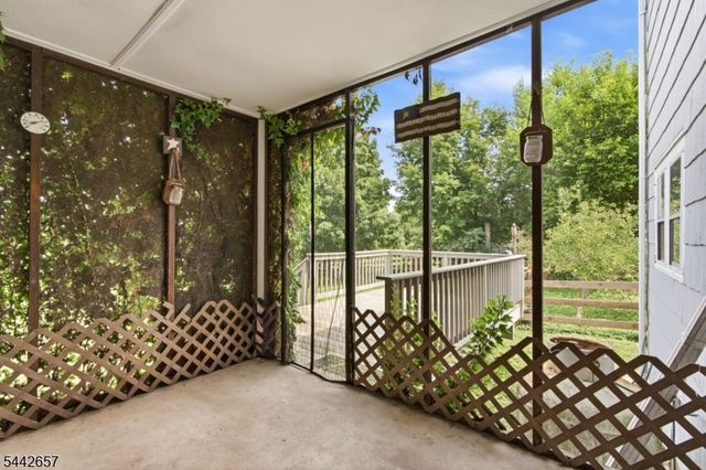 891 Amwell Rd, Hillsborough Twp., NJ 08844